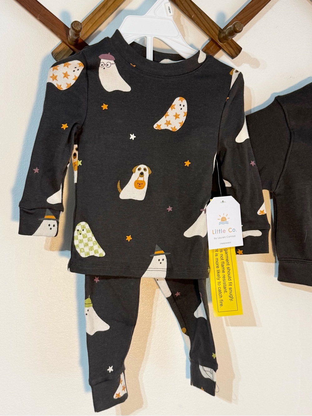 Little Co. by Lauren Conrad 2-pc Pajama grey ghost set&trick or treat sweatshirt - Picture 5 of 5